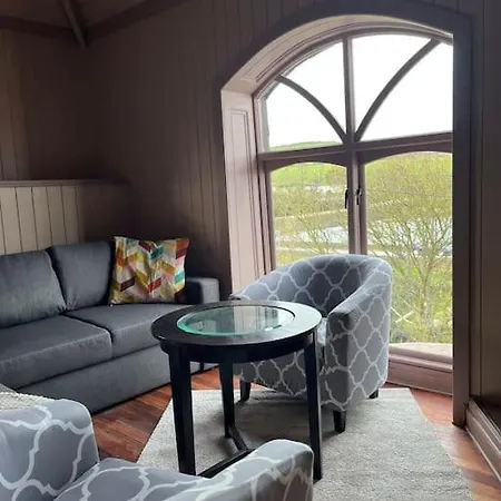 Robert's Cove
