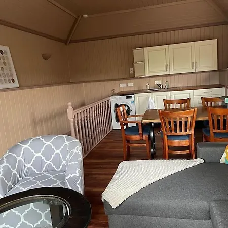 Robert's Cove Holiday home Minane Bridge