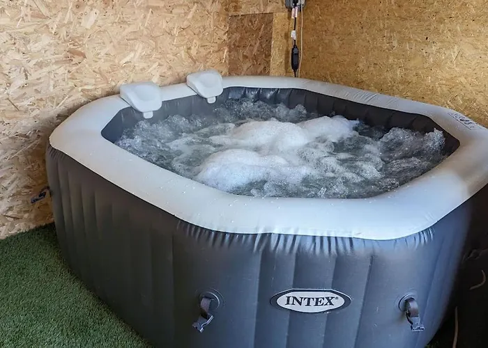 Robert's Cove Szálloda