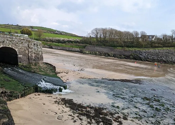 Robert's Cove 酒店 Minane Bridge