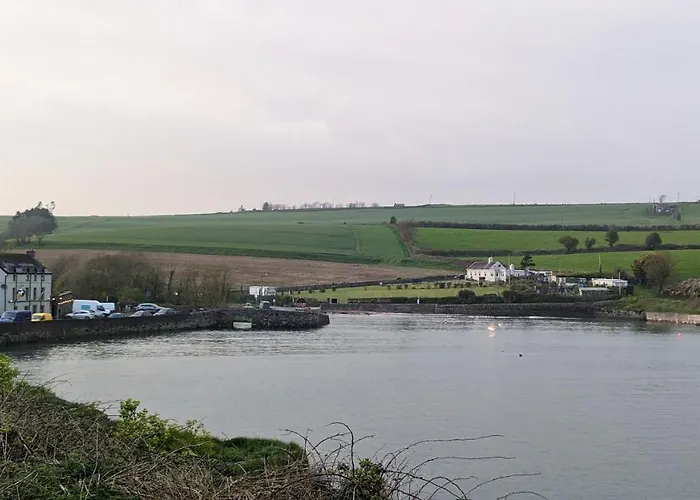 Szálloda Robert's Cove Minane Bridge